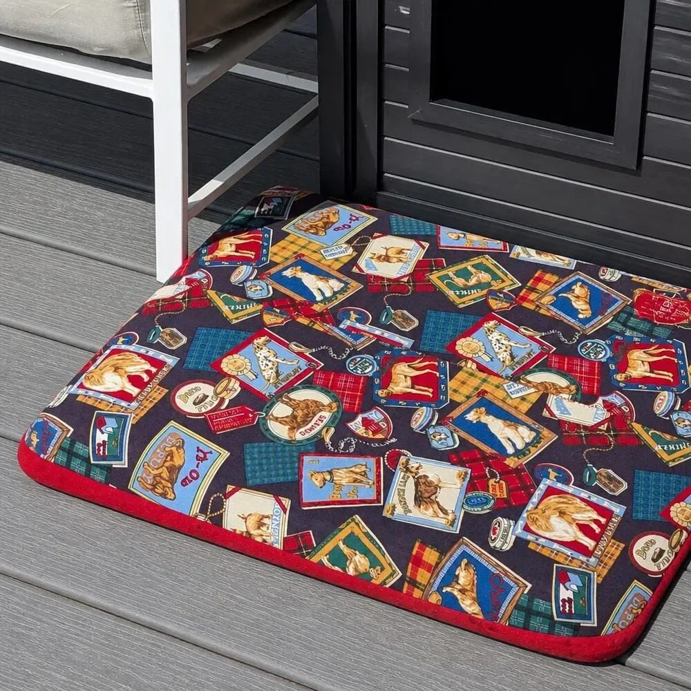 Double Sided Pad Pet Bed - Travel Dogs and Pawprint Fleece NEW (22 x 20)